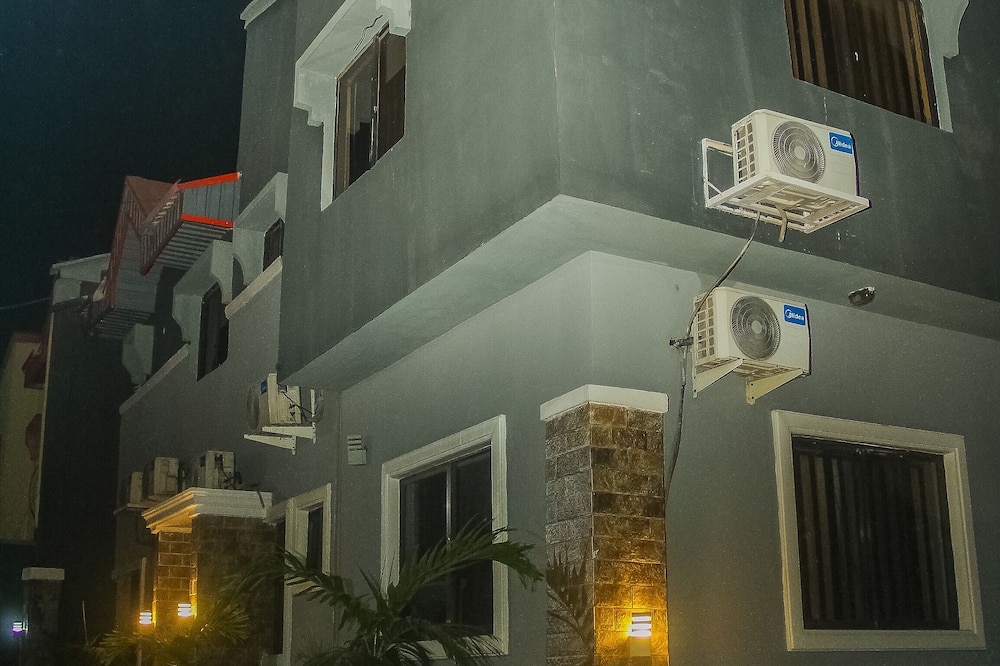 MORADA HOTELS