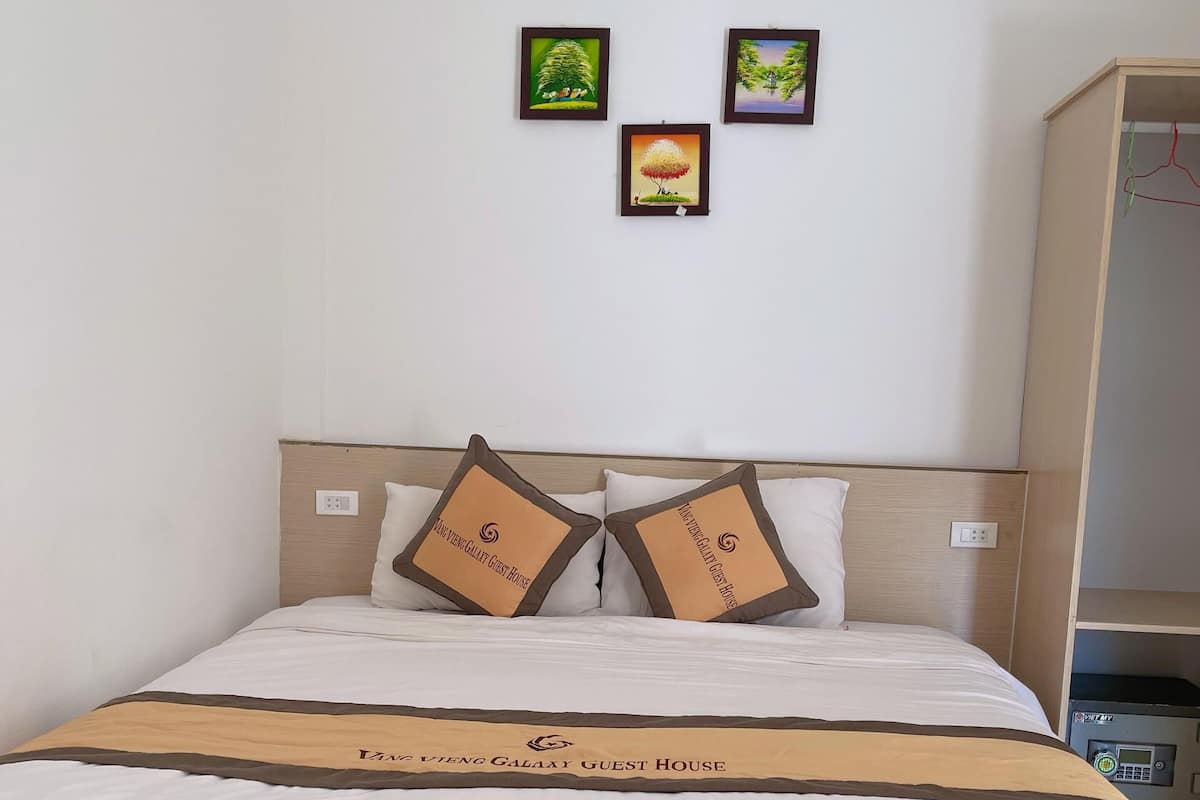 City-Doppelzimmer | Daunenbettdecken, Pillowtop-Betten, kostenloses WLAN