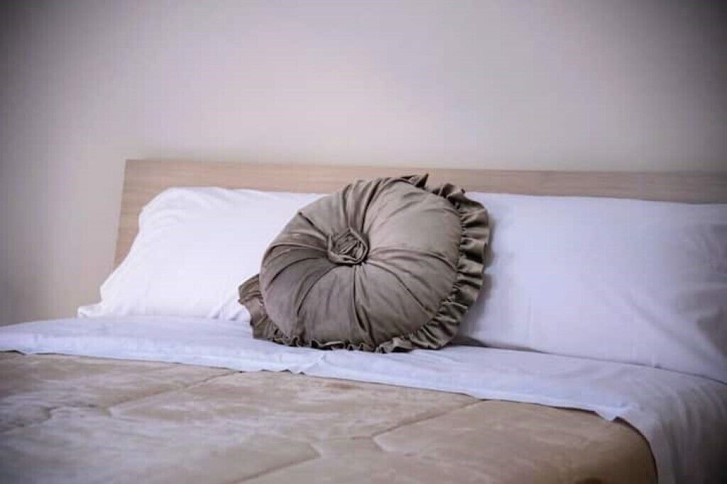 2 Schlafzimmer, Schreibtisch, Reisekinderbett, kostenloses WLAN