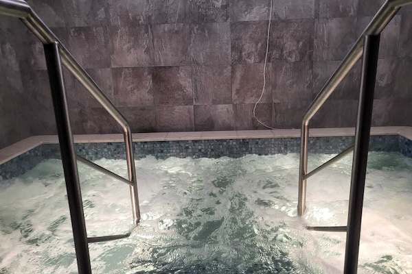 Una cassaforte in camera, una scrivania, Wi-Fi gratuito