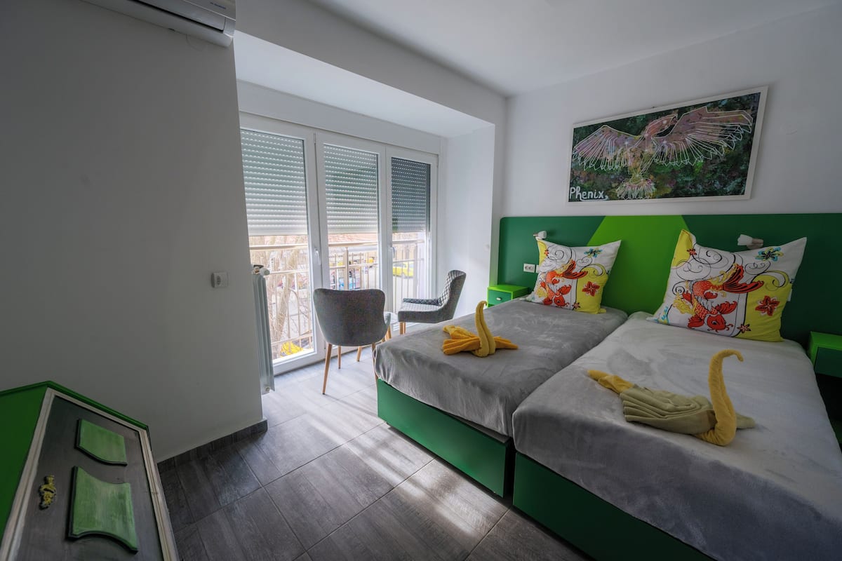 Standard Triple Room (PHENIX) | In-room safe, desk, free WiFi