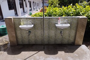 Property amenity - Hotel O Pondok Gusang Kuala Near Pelabuhan H Basran (Sampit)
