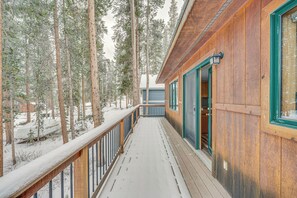 House (3 Bedrooms) | Interior - < 1/2 Mi to Marina: Grand Lake Getaway! (Grand Lake)