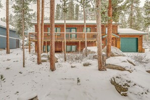 House (3 Bedrooms) | Interior - < 1/2 Mi to Marina: Grand Lake Getaway! (Grand Lake)