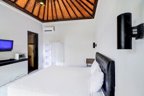 Habitación doble Deluxe | Escritorio, espacio para trabajar con laptop y wifi gratis