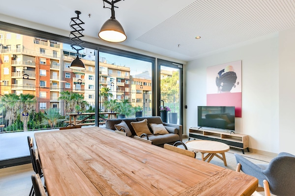 Televisión 32 pulgadas con canales de televisión por cable