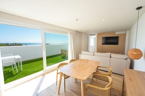 Comfort Apartment, 1 Bedroom, Kitchen, Sea View | Beach/ocean view