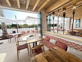 Breakfast, lunch, dinner served; Spanish cuisine 