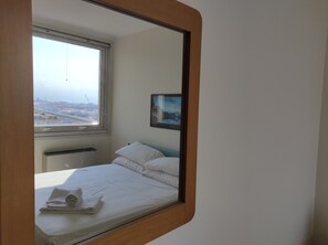 Bathroom - Genova Business Homes (Genoa)