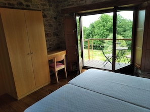 Design-Doppel- oder -Zweibettzimmer | 1 Schlafzimmer, BettwÀsche aus Àgyptischer Baumwolle