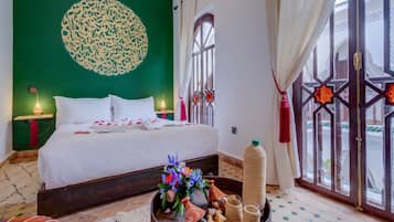 Wi-Fi de cortesia, roupa de cama