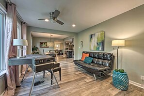 House (3 Bedrooms) | Interior