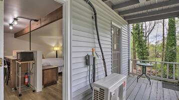 Apartment (0 Bedroom) | Bahagian dalam