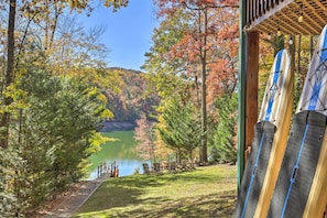 Property grounds - Lake Nottely Retreat With Hot Tub & Fire Pit! (Blairsville)