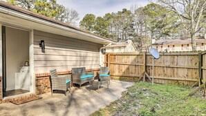 Terrace/patio - Georgia Getaway w/ Fireplace & Fenced-in Yard (Conyers)