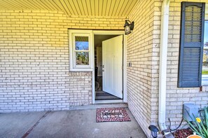 House (3 Bedrooms) | Interior - Norfolk Vacation Rental: Patio, 3 Mi to Beaches! (Norfolk)