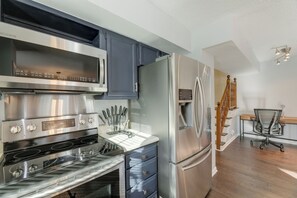 Apartment (2 Bedrooms) | Interior - Antioch Townhome < 14 Mi to Downtown Nashville! (Antioch)