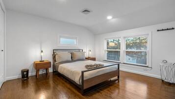 5 soveværelser, skrivebord, strygejern/strygebræt, gratis Wi-Fi