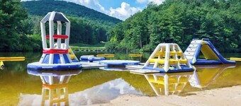 Pet Friendly Condo with Screened Deck & Fireplace