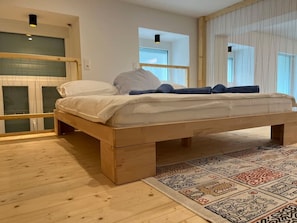 1 soverom, skrivebord, strykejern/-brett og wi-fi