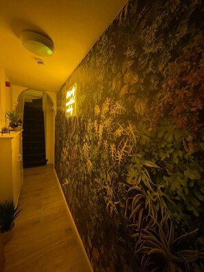 Apartment | Interior detail - Apartment in Leeds Close to City Centre (Leeds)