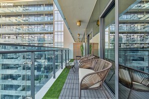 Apartment | Balcony - bnbme | Merano Tower | 1 BDR (Dubai)