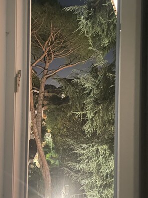 Interior - Casina Stelluti, Housing Excellence in the Heart of Rome. (Roma)