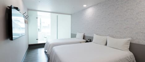 Standard Triple Room | Free WiFi