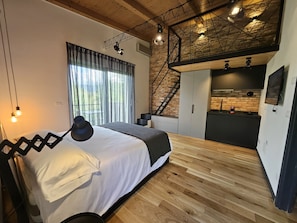 Superior Studio | Desk, laptop workspace, WiFi (free) - GiardinidiEva (San Floriano del Collio)