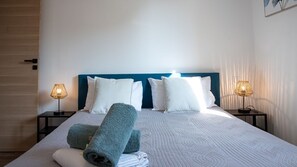 3 slaapkamers, een kluis op de kamer, een strijkplank/strijkijzer