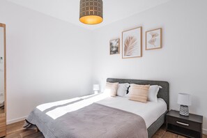 3 Schlafzimmer, Zimmersafe, Bügeleisen/Bügelbrett, Reisekinderbett