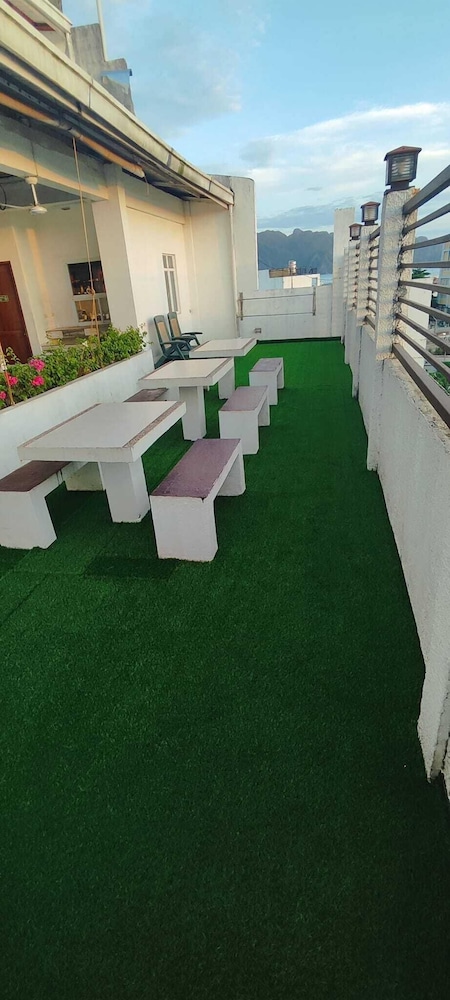 SeaHorse Guest House by null