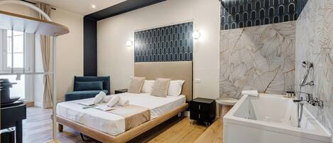 Exclusive Triple Room | Premium bedding, down comforters, individually decorated