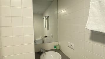 Shower, towels, soap, shampoo