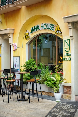 Jana Hotel & Apartment