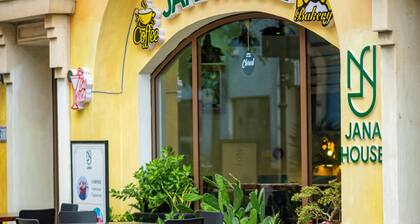 Jana Hotel & Apartment