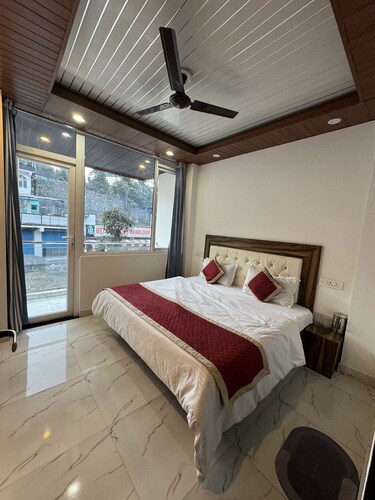 Pinewood Valley Mussoorie