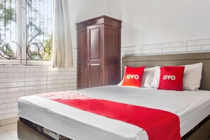 ห้องดีลักซ์ดับเบิล | โต๊ะทำงาน, Wi-Fi ฟรี, ผ้าปูที่นอน