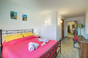 1 bedroom, in-room safe, laptop workspace, WiFi - Dogliani Borgo Castello (Dogliani)