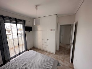 Apartment | 1 bedroom, iron/ironing board, free WiFi