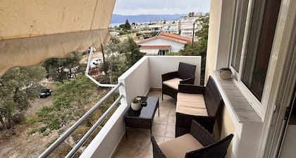 VerGian Brand New Apt at Agioi Theodoroi