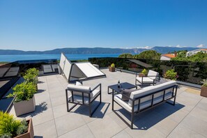 Terrace/patio - Modern Holiday House Jadranka With Pool (Krk)