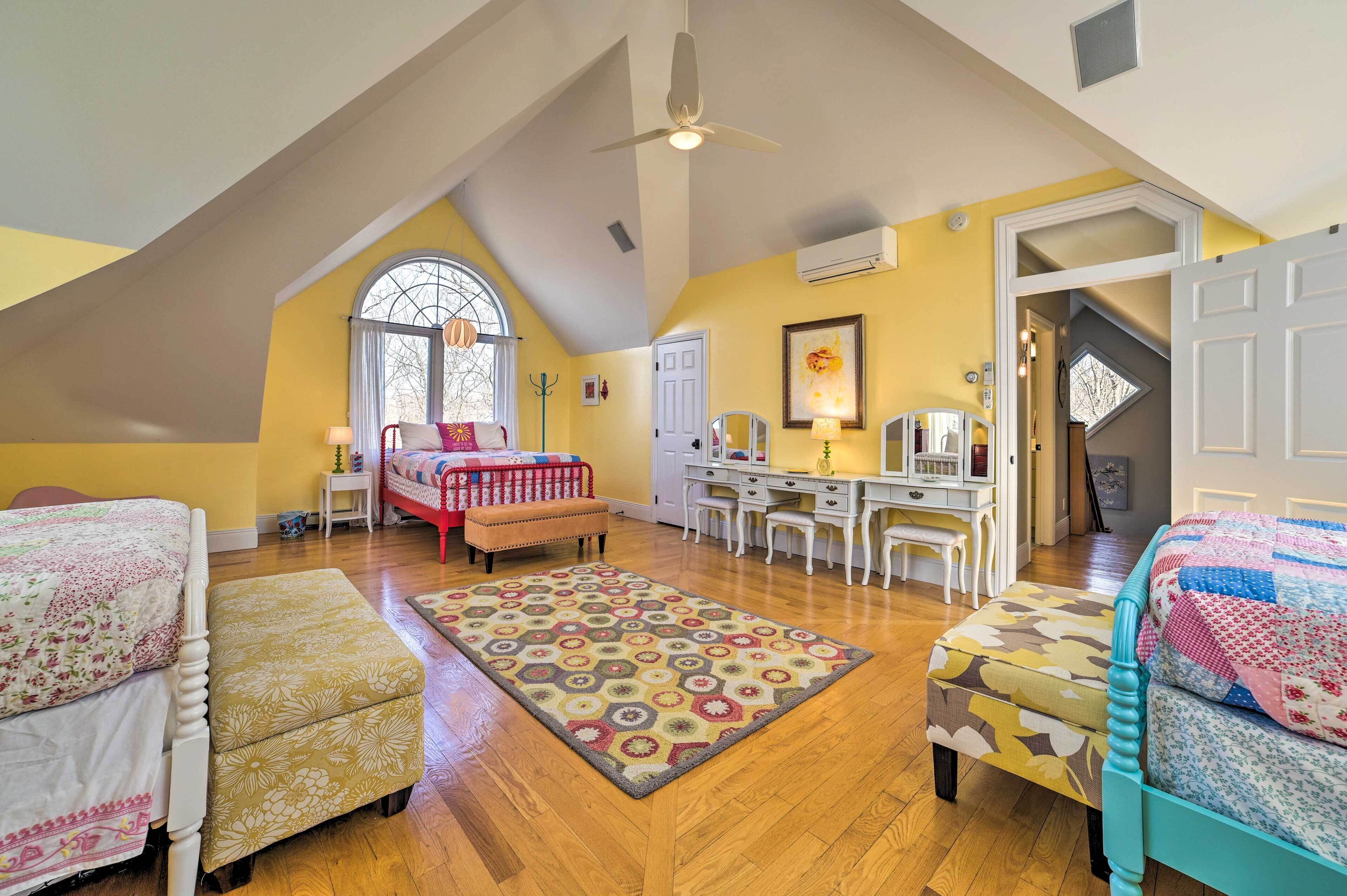 House (4 Bedrooms) | Interior