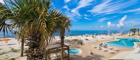 Apartamento, 2 habitaciones | Piscina | Una piscina al aire libre