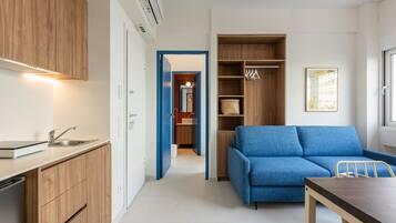 Apartment | Living area | 45-inch TV with cable channels