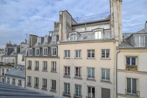 Miscellaneous - Romantic apartment in central Paris (Paris)