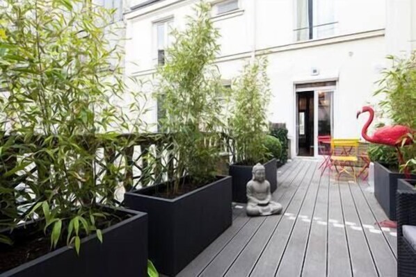 Terrace/patio - Amazing Terrace in the center of Paris (Paris)