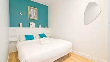 2 Schlafzimmer, BĂŒgeleisen/BĂŒgelbrett, Reisekinderbett, WLAN