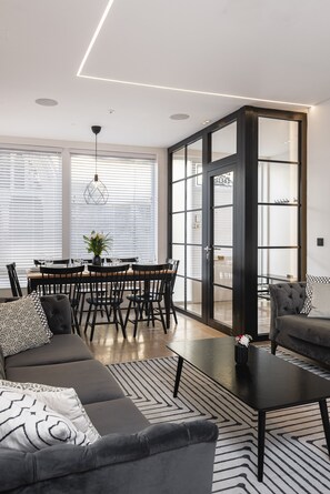 Interior - St Paul's House - Central Townhouse & Roof terrace (Bath)