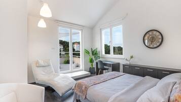 3 bedrooms